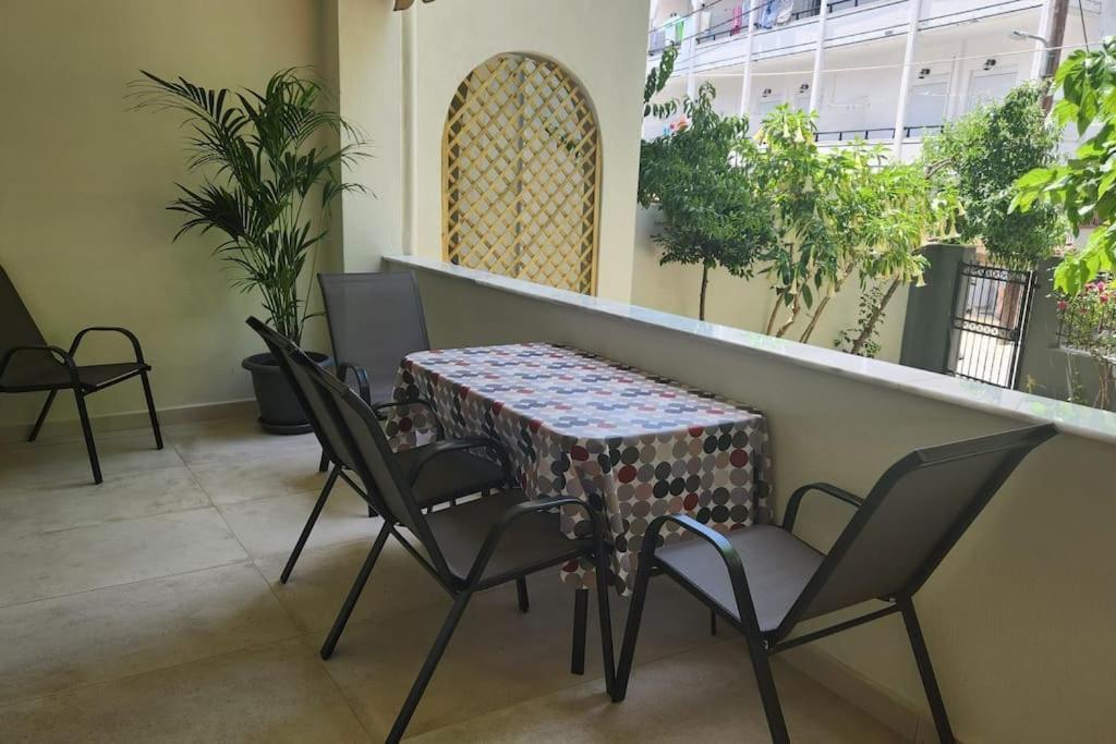 The Lemon Tree Villa โปตอส ภายนอก รูปภาพ